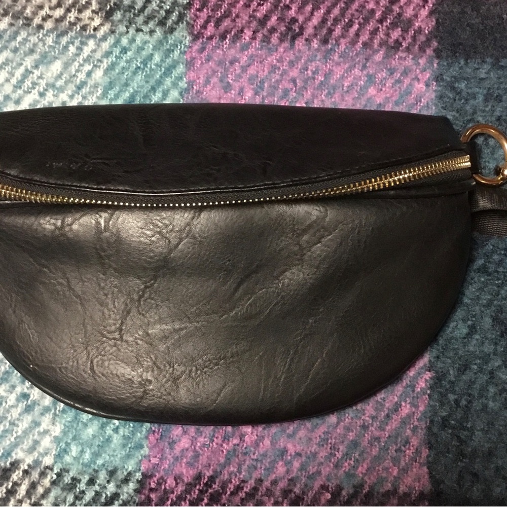 Crossbody Sling Bag - Leather Chest Fanny Pack